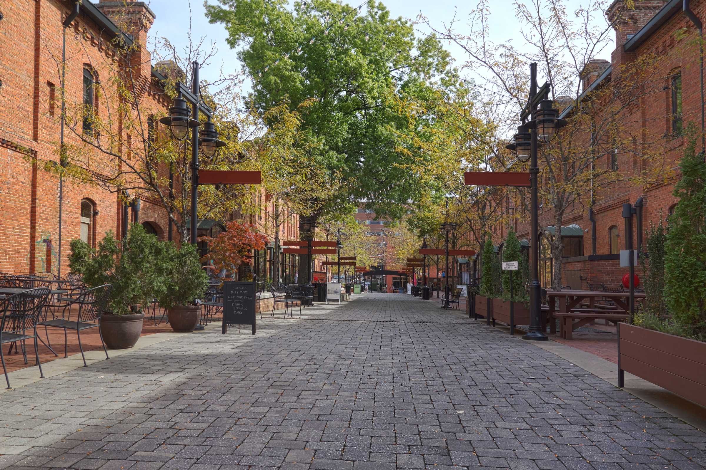 Apartments at Palladian Place retail shopping walkway